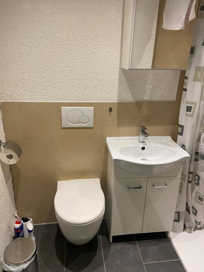 Apartmenthaus Schlanow Detmold Dış mekan fotoğraf